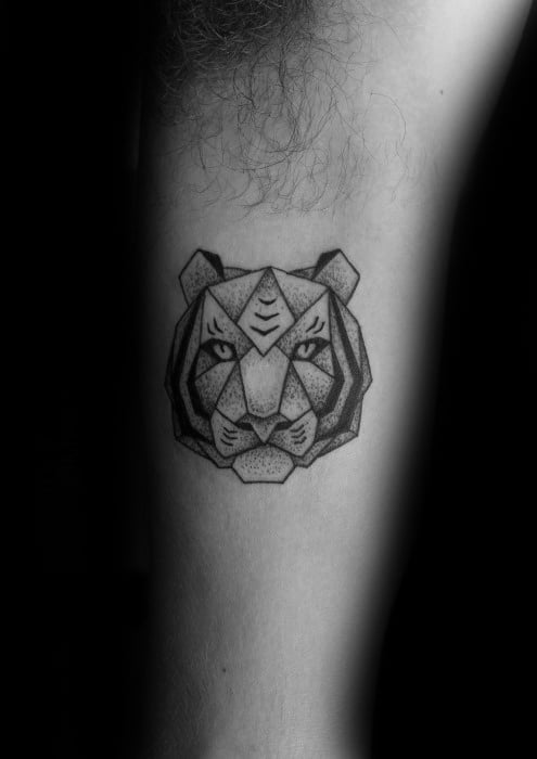 tatuaje tigre geometrico 24