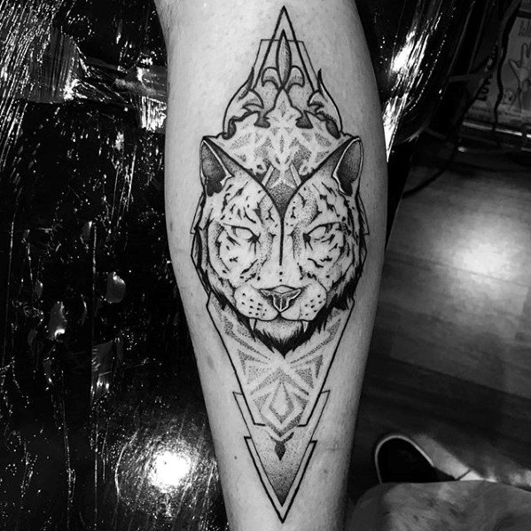 tatuaje tigre geometrico 66