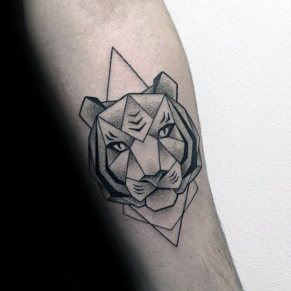tatuaje tigre geometrico 92