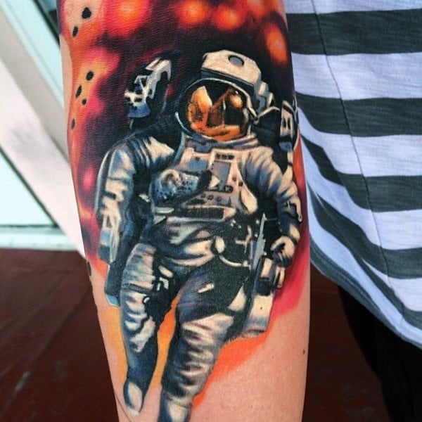 tatuaje astronauta astronomia 157