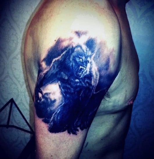 tatuaje hombre lobo 125