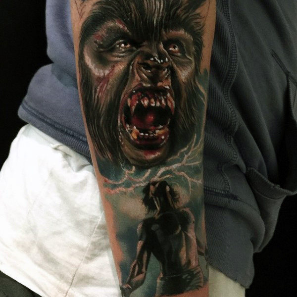 tatuaje hombre lobo 189