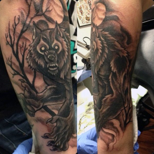 tatuaje hombre lobo 245
