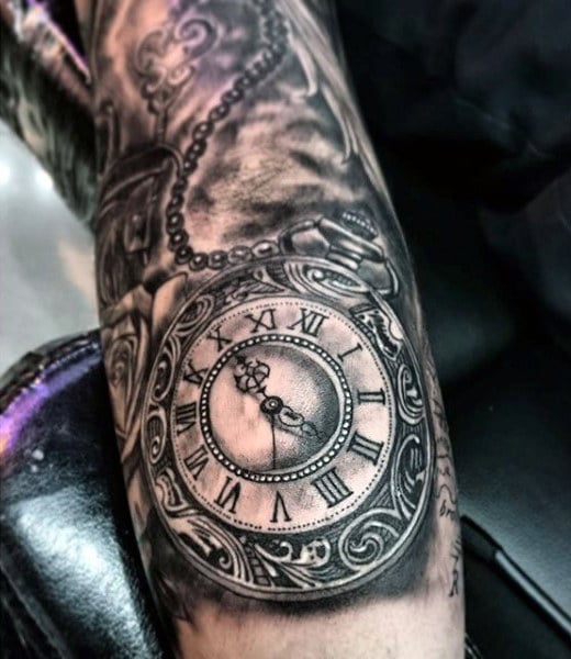 tatuaje reloj de bolsillo 205