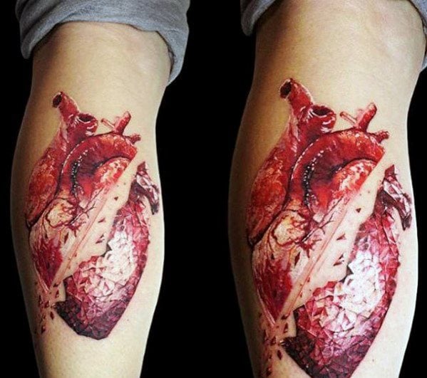 tatuaje corazon roto partido 18