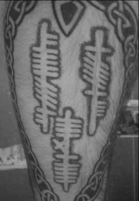 tatuaje escritura ogamica 54