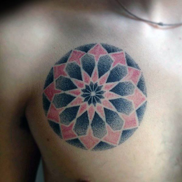 tatuaje geometrico pecho 100
