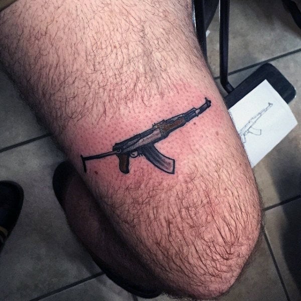 tatuaje arma ak47 73