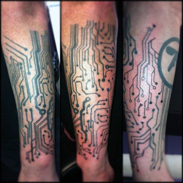 tatuaje circuito electronico 41