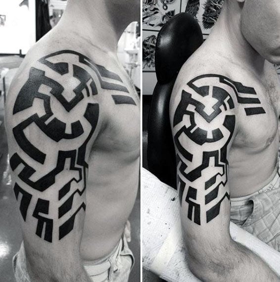 tatuaje tribal brazo 157