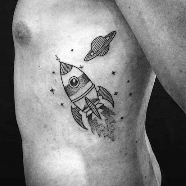 tatuaje cohete espacial 12