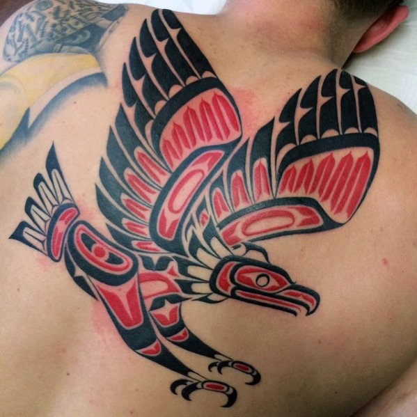 tatuaje pajaro tribal 60