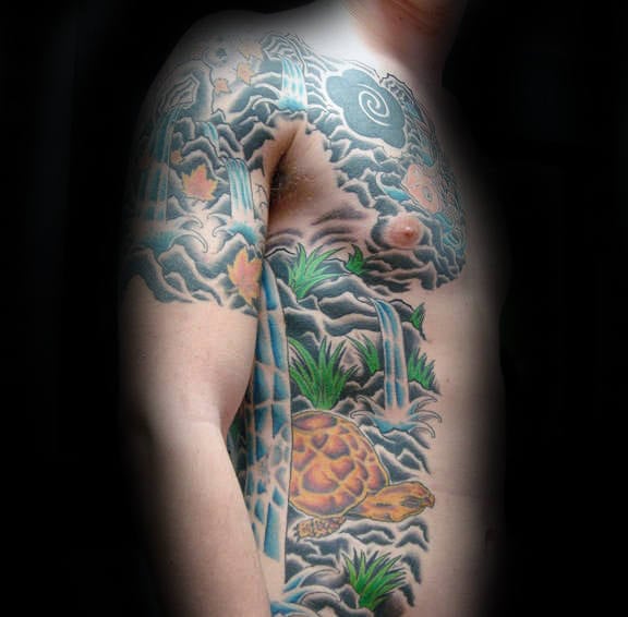 tatuaje cascada 103