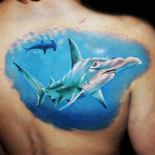 tatuaje tiburon martillo 85