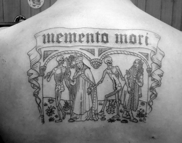 tatuaje frase memento mori 53