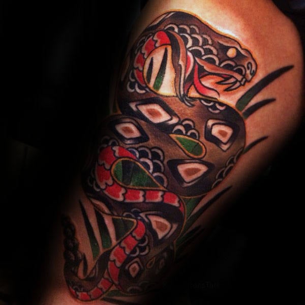 tatuaje serpiente cascabel 101