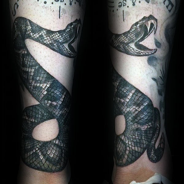 tatuaje serpiente cascabel 27