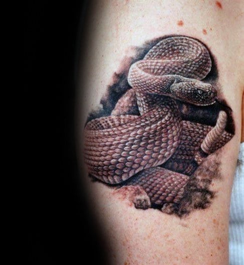 tatuaje serpiente cascabel 49