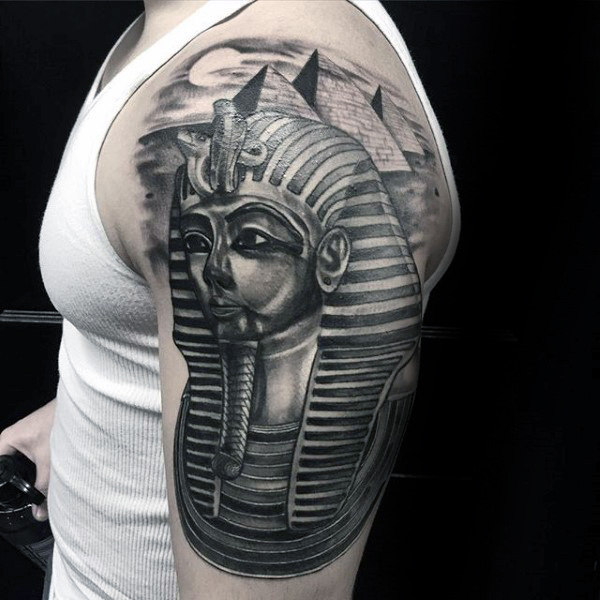 tatuaje tutankamon 41