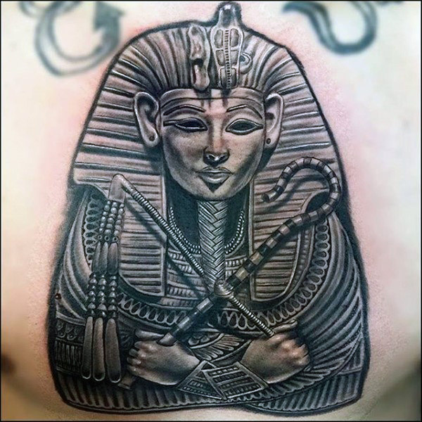 tatuaje tutankamon 43