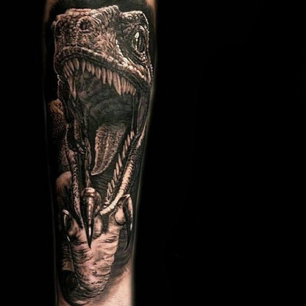 tatuaje velociraptor 09