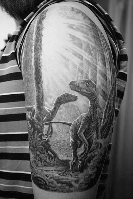 tatuaje velociraptor 45