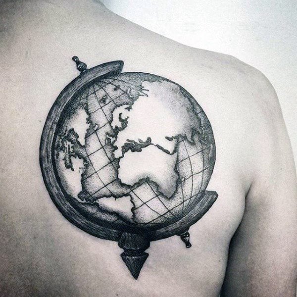 tatuaje bola mundo globo terraqueo 13