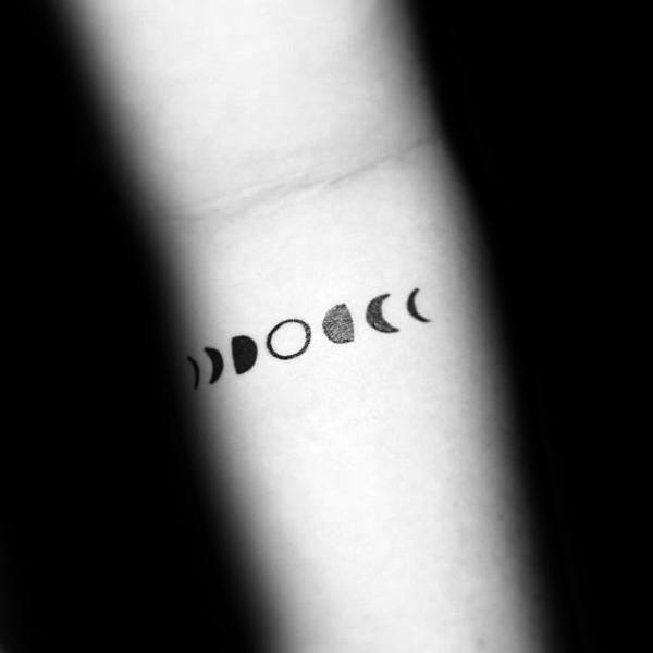 tatuaje fases luna 129