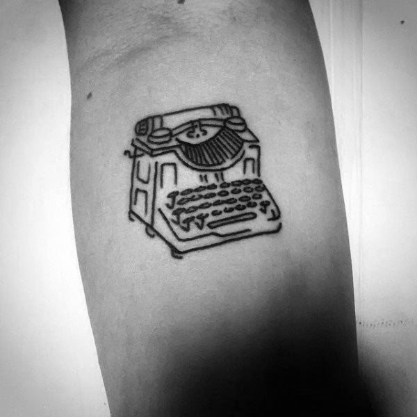 tatuaje maquina de escribir 75