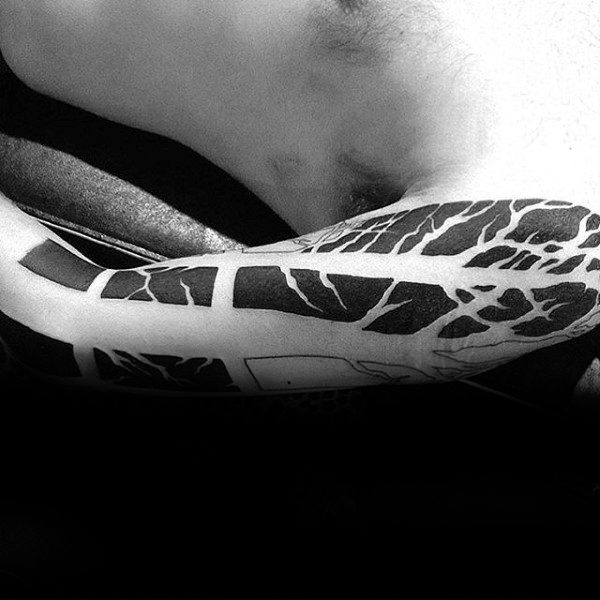tatuaje raices arbol 57