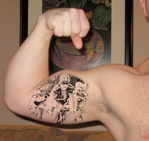tatuaje biceps 393