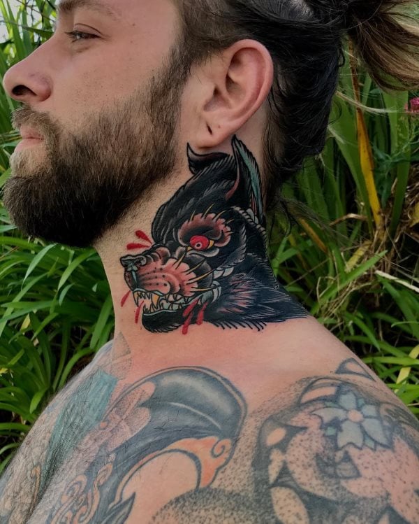 tatuaje cuello 69