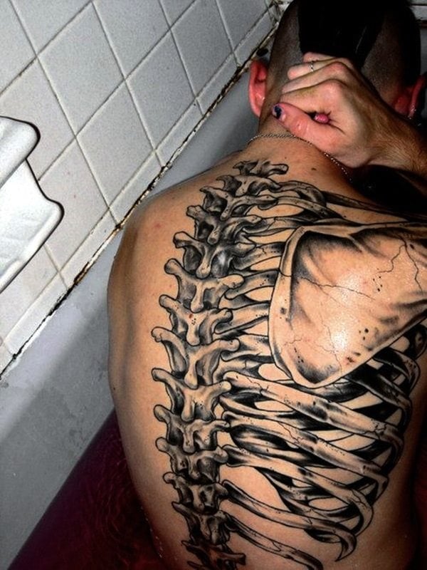 tatuaje espalda 761