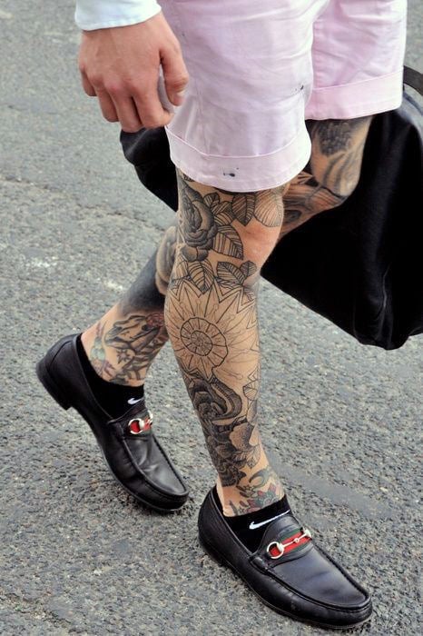 tatuaje pierna 361