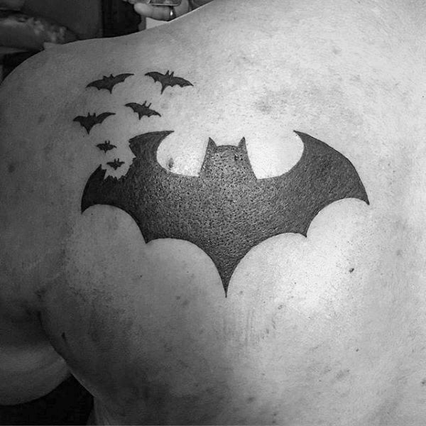 tatuaje batman para hombre 33