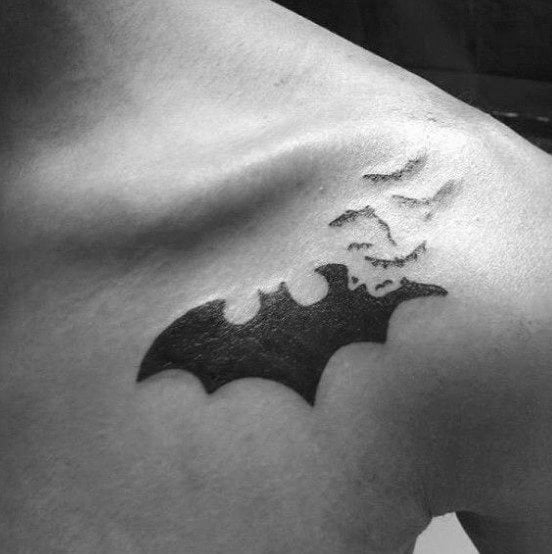 tatuaje batman para hombre 44