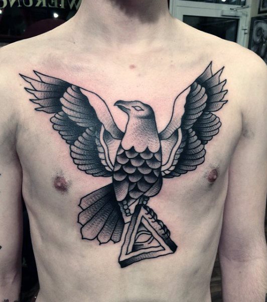 tatuaje cuervo negro para hombre 88
