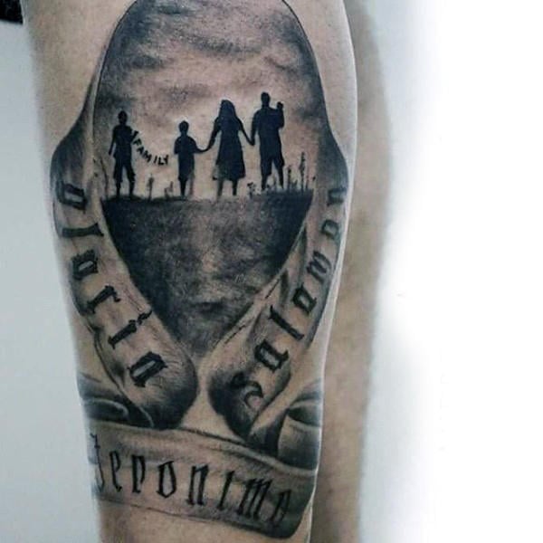 tatuaje de familia para hombre 19