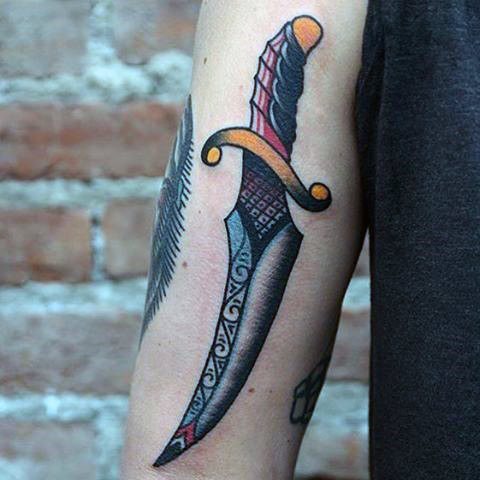 tatuaje cuchillo 326