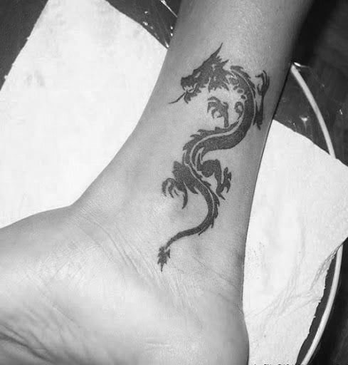 tatuaje dragon 562