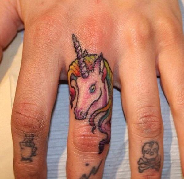 tatuaje unicornio 06