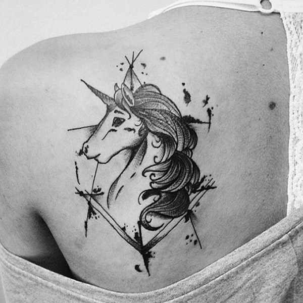 tatuaje unicornio 386