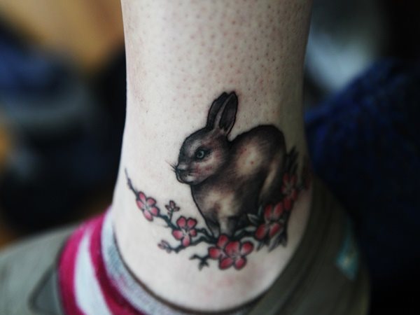 tatuaje conejo 77