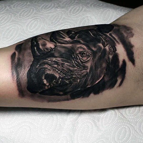 tatuaje rinoceronte 62