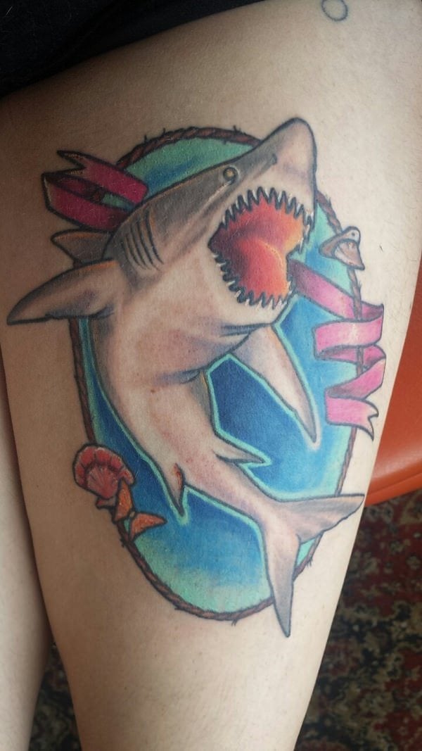 tatuaje tiburon 17