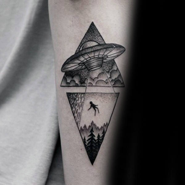 tatuaje alien 55