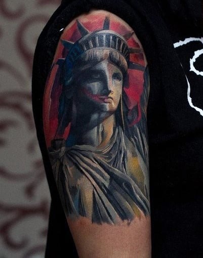 tatuaje estatua de la libertad 77