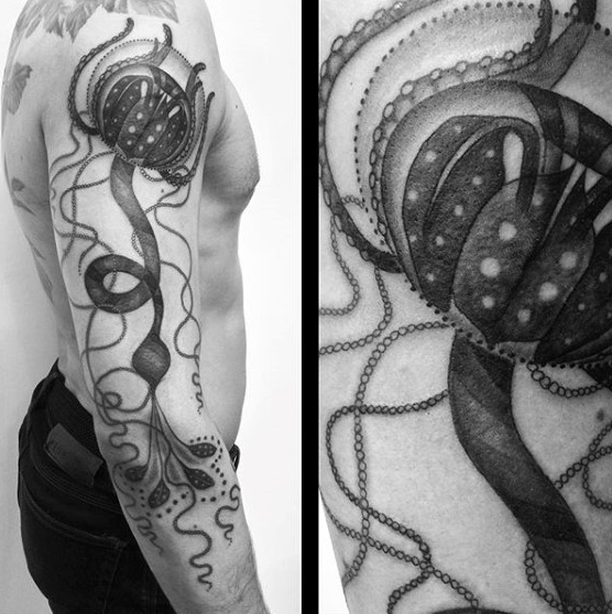 tatuaje medusa 107