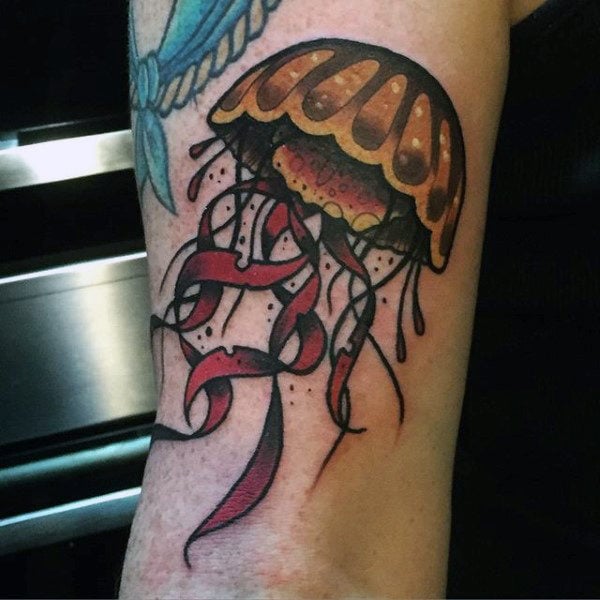 tatuaje medusa 39