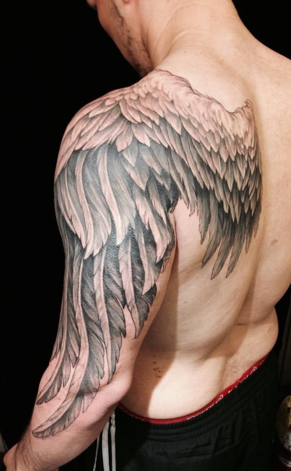 150 Tatuajes de alas para hombres: Tipos y significado